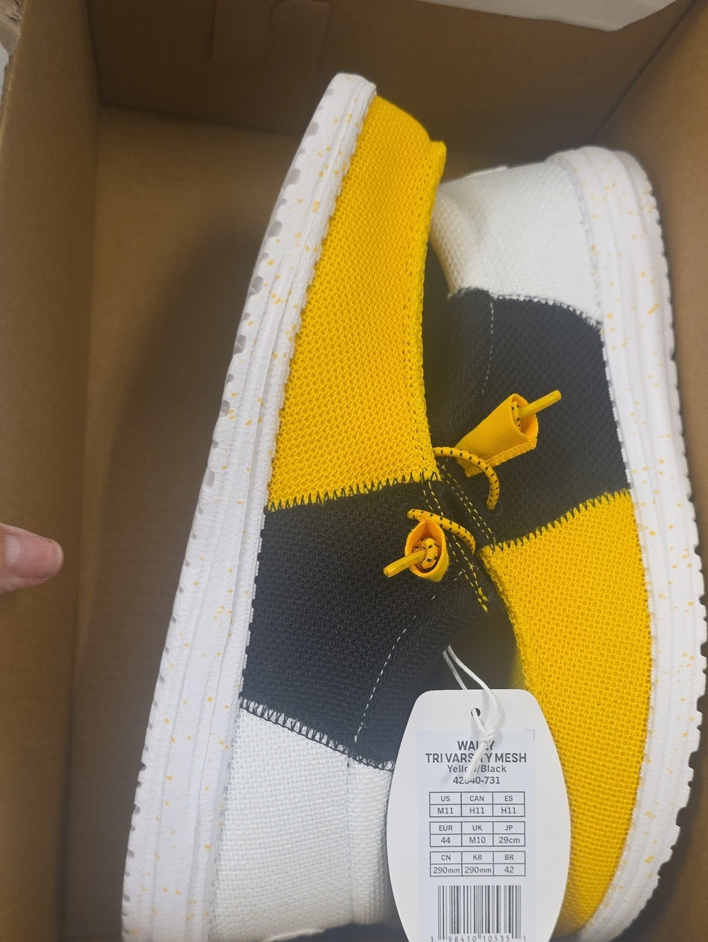 HEY DUDE MENS TRI VARSITY Yellow & Black Slip-On